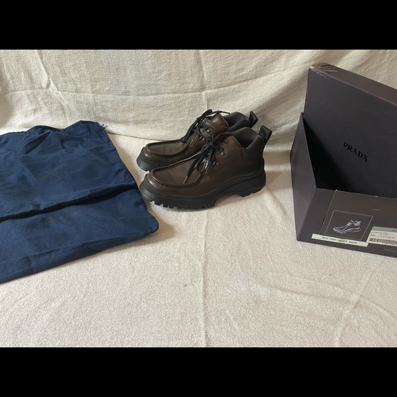 PRADA Boots worn once - Picture 2 of 7